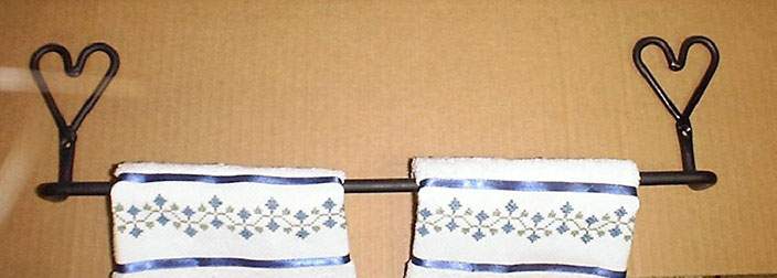 Decorator Towel Bar